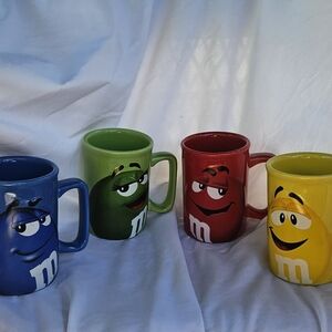 M&M'S Character Mug Set